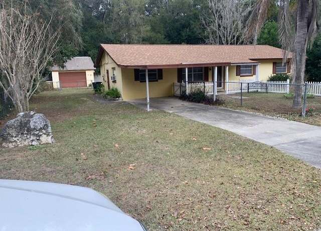 Property at 1855 NE 23rd St, Ocala, FL 34470, 4 beds, 1.5 baths