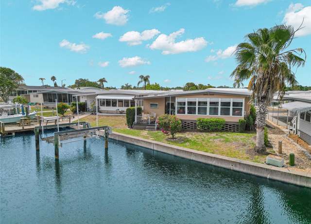 Property at 646 Mount Oak Ave NE #731, St Petersburg, FL 33702, 2 beds, 2 baths