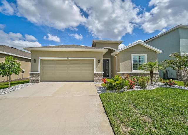 Property at 5282 Grove Mill Loop, Bradenton, FL 34211, 4 beds, 2.5 baths
