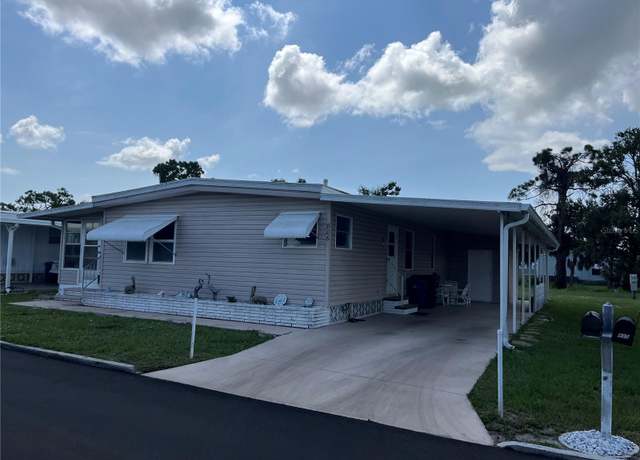 Property at 806 Jolanda Cir, Venice, FL 34285, 2 beds, 2 baths