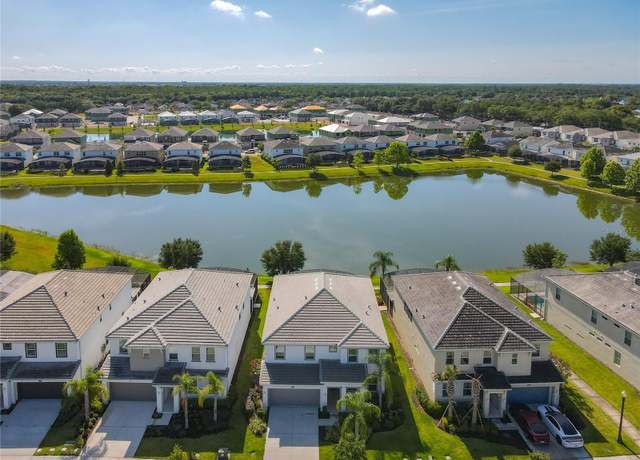 Property at 547 Marcello Blvd, Kissimmee, FL 34746, 9 beds, 7 baths