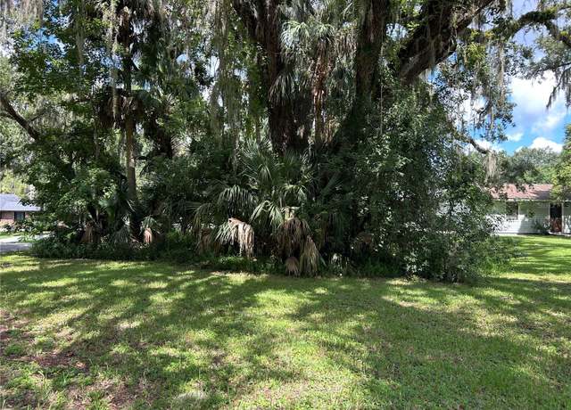 Property at 2711 Blue Heron Vlg, Deland, FL 32720