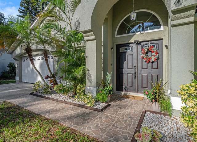 Property at 1304 Gangplank Dr, Valrico, FL 33594, 3 beds, 2 baths