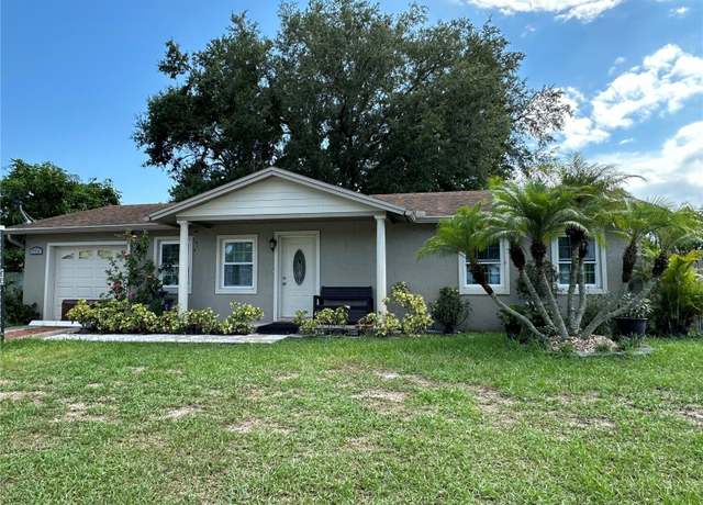 Property at 809 Florida Pkwy, Kissimmee, FL 34743, 4 beds, 2 baths