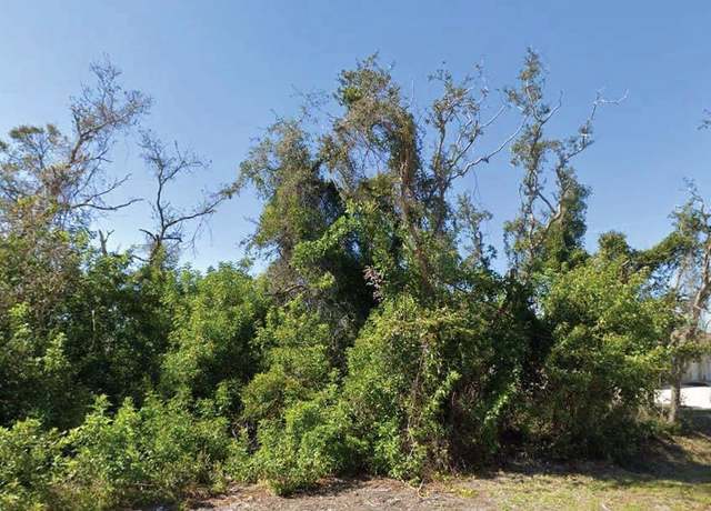 Property at 5788 Regent Rd, Venice, FL 34293