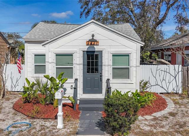 Property at 2427 10th Ave S, St Petersburg, FL 33712, 2 beds, 1 bath