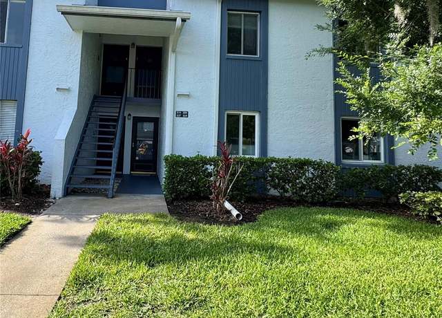 Property at 220 Cypress Ln #220, Oldsmar, FL 34677, 2 beds, 2 baths