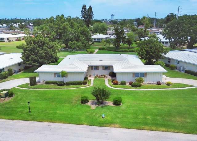 Property at 7114 11th Ave W, Bradenton, FL 34209, 2 beds, 2 baths