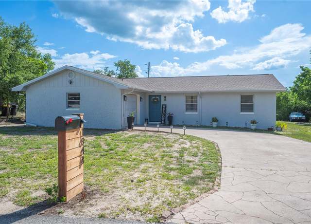 Property at 1948 Oakland Park Dr, Lake Wales, FL 33898, 3 beds, 2 baths