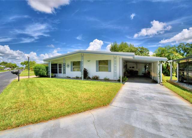 Property at 104 Paradise Ln, Auburndale, FL 33823, 2 beds, 2 baths