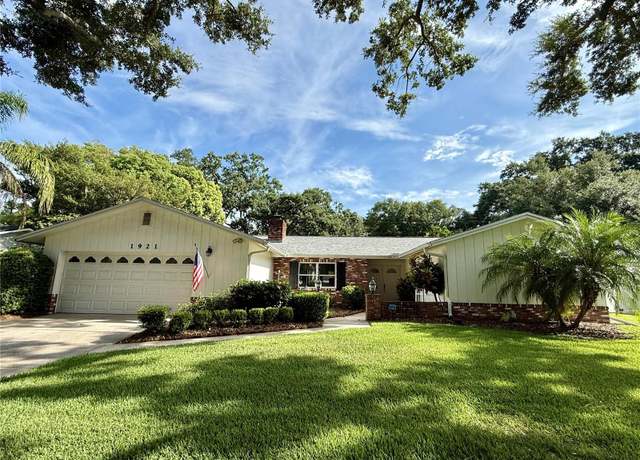 Property at 1921 Japonica Rd, Winter Park, FL 32792, 4 beds, 2 baths