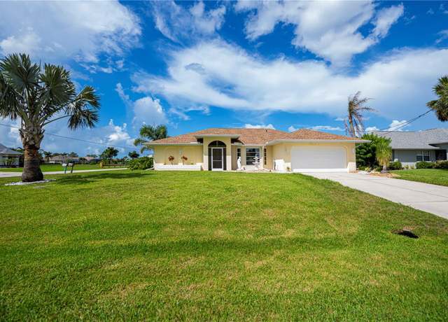 Property at 1 Sportsman Cir, Rotonda West, FL 33947, 3 beds, 2 baths
