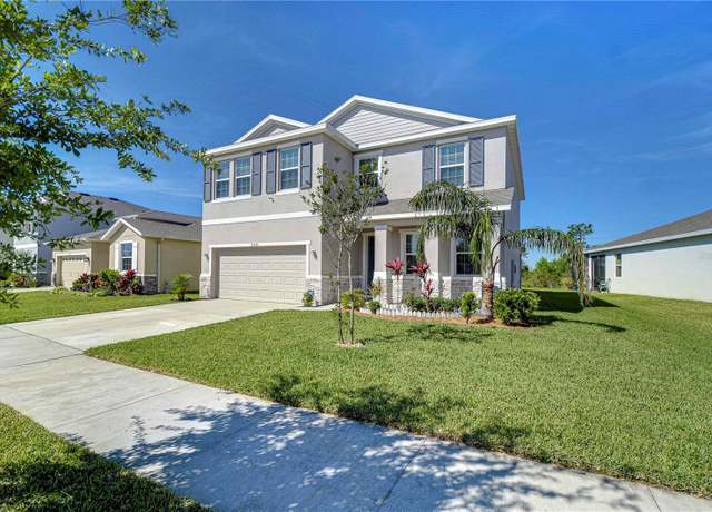 Property at 5325 Thistle Field Ct, Wesley Chapel, FL 33545, 4 beds, 3 baths