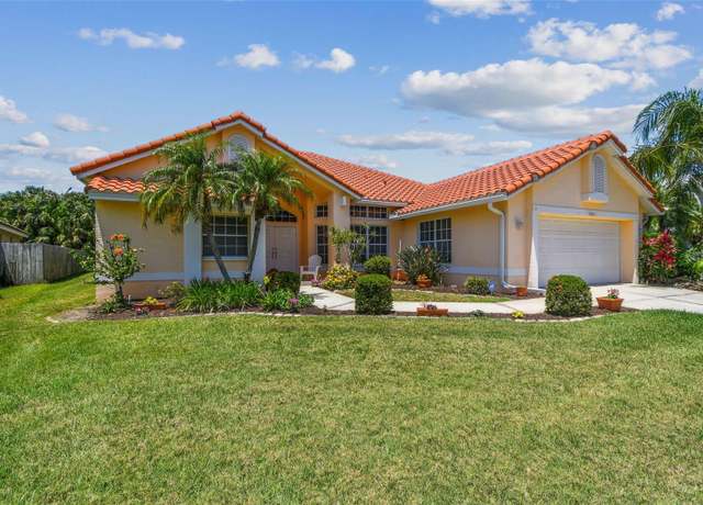 Property at 5001 Queen Palm Ter NE, St Petersburg, FL 33703, 4 beds, 3 baths