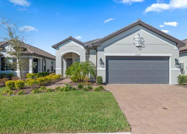 Property at 11127 Devonbridge Dr, Palmetto, FL 34221, 2 beds, 2 baths