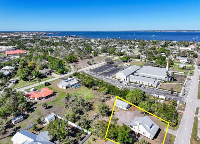 Property at 509 Gill St, Punta Gorda, FL 33950
