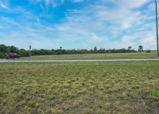 Property at 7 Lemon Ct, Placida, FL 33946