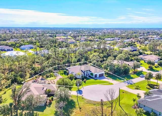 Property at 17 Par View Pl, Rotonda West, FL 33947, 4 beds, 2.5 baths