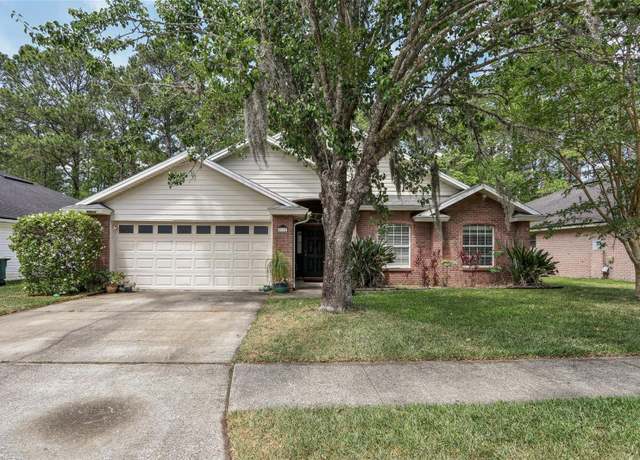 Property at 4852 Bolles Lake Dr, Jacksonville, FL 32258, 4 beds, 2 baths