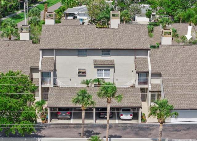 Property at 4777 Duhme Rd Unit 1D, St Petersburg, FL 33708, 2 beds, 2.5 baths