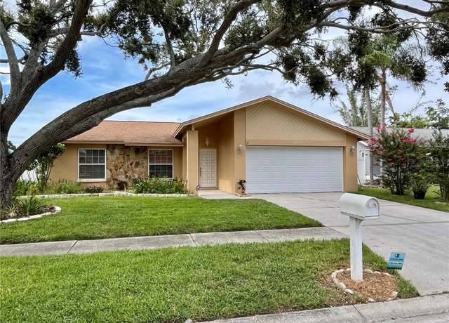 Property at 8117 Perth Dr, Largo, FL 33773, 3 beds, 2 baths