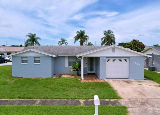 Property at 2107 Harrison Dr, Holiday, FL 34691, 2 beds, 2 baths