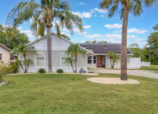 Property at 12401 Blue Heron Way, Leesburg, FL 34788, 3 beds, 2 baths