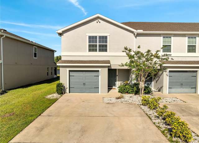 Property at 2962 Fieldwood Cir, St Cloud, FL 34772, 3 beds, 2.5 baths