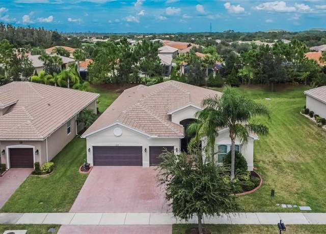 Property at 16005 Cape Coral Dr, Wimauma, FL 33598, 3 beds, 3.5 baths