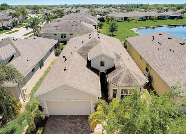 Property at 1804 Pacific Dunes Dr, Sun City Center, FL 33573, 2 beds, 3 baths