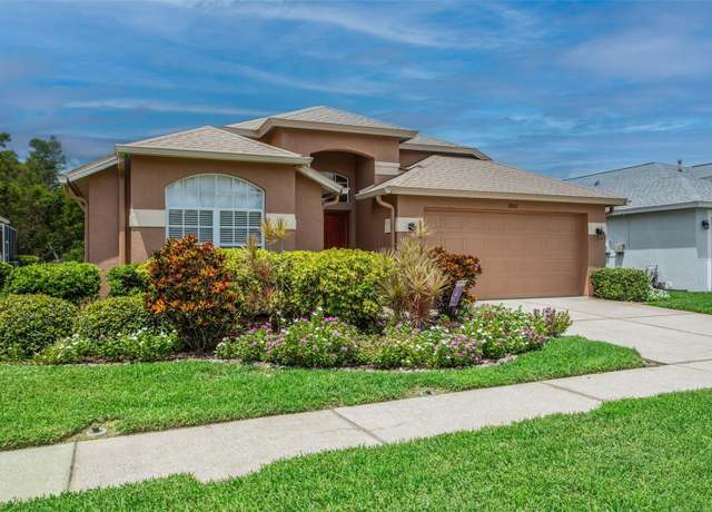 Property at 31102 Wrencrest Dr, Wesley Chapel, FL 33543, 3 beds, 2 baths