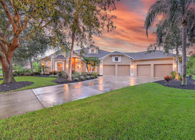 Property at 1520 Kilrush Dr, Ormond Beach, FL 32174, 4 beds, 3 baths
