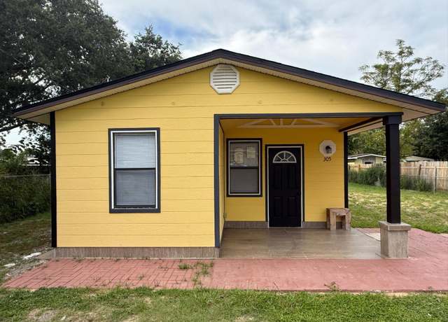 Property at 305 Armour Ave, Auburndale, FL 33823, 1 bed, 1.5 baths