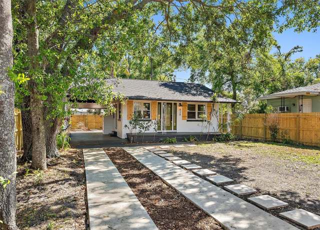 Property at 828 20th Ave S, St Petersburg, FL 33705, 2 beds, 1 bath