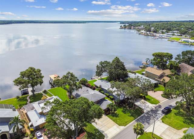 Property at 118 Lake Shore Dr E, Palm Harbor, FL 34684, 3 beds, 2 baths