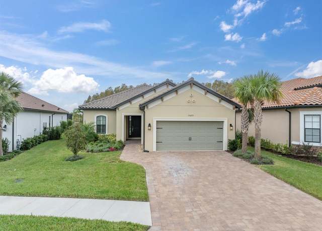 Property at 10693 Calluna Dr, Odessa, FL 33556, 3 beds, 3.5 baths