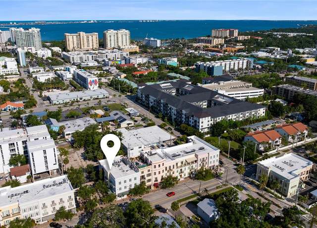 Property at 525 N Orange Ave #302, Sarasota, FL 34236, 2 beds, 2 baths