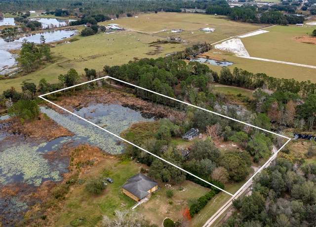 Property at 3907 Soto Rd, Groveland, FL 34736, 3 beds, 1 bath