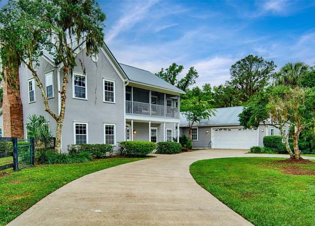 Property at 20250 NW 71st Ct, Micanopy, FL 32667, 4 beds, 3 baths