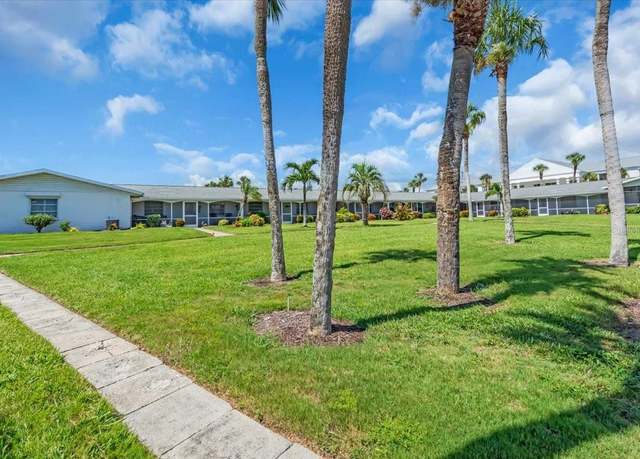 Property at 100 The Esplanade N #18, Venice, FL 34285, 2 beds, 2 baths