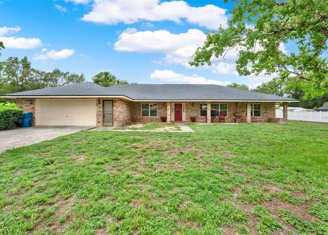 Property at 1778 Woodcrest Ln, Deland, FL 32720, 3 beds, 3 baths