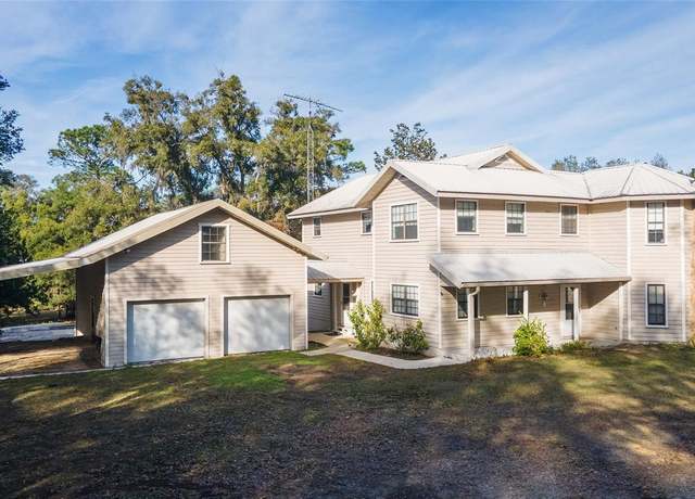 Property at 395 SW 197th Ct, Dunnellon, FL 34431, 4 beds, 3.5 baths