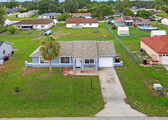 Property at 316 Oak Track Dr, Ocala, FL 34472, 2 beds, 2 baths