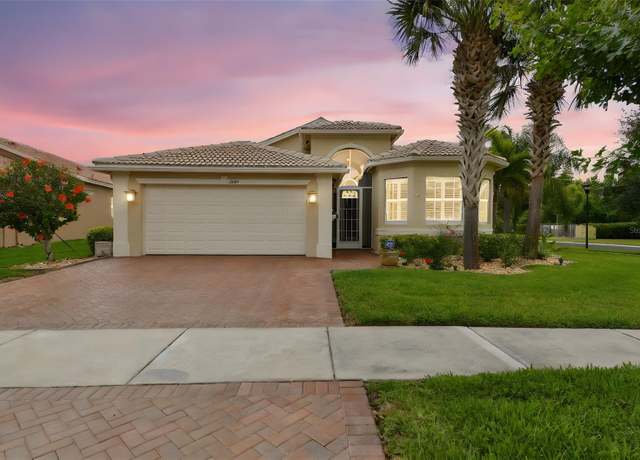 Property at 16101 Cape Coral Dr, Wimauma, FL 33598, 3 beds, 2 baths