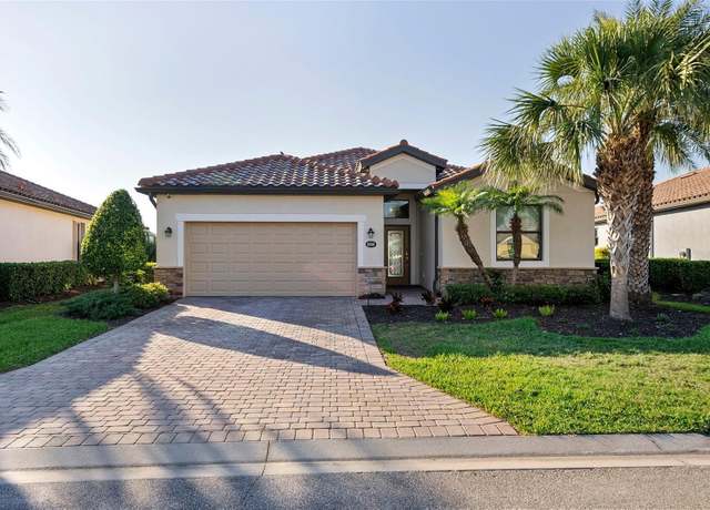 Property at 6560 Willowshire Way, Bradenton, FL 34212, 4 beds, 3 baths