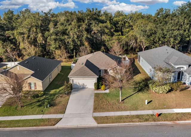 Property at 2354 Valhalla Dr, Tavares, FL 32778, 3 beds, 2 baths