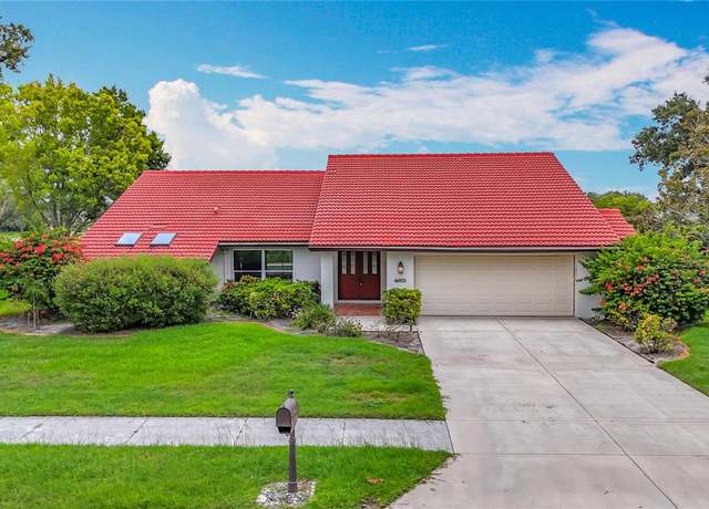 Property at 8822 Misty Creek Dr, Sarasota, FL 34241, 3 beds, 3 baths