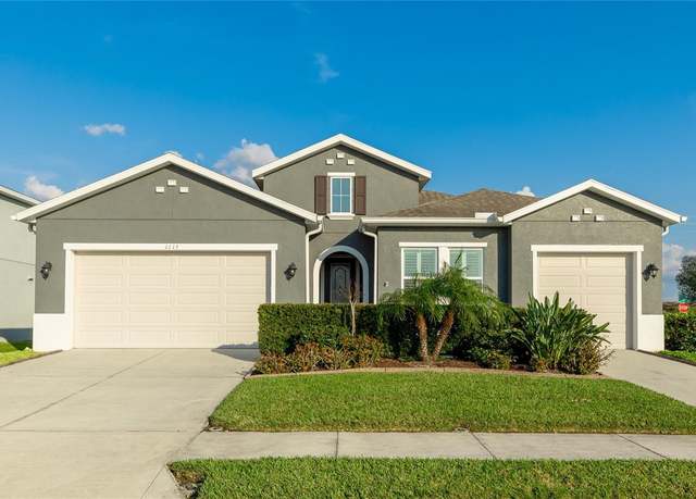 Property at 1115 116th St E, Bradenton, FL 34212, 4 beds, 3 baths