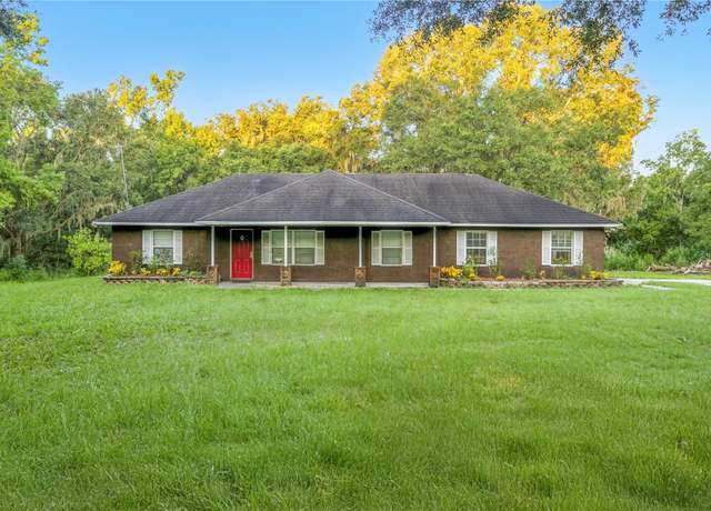Property at 4030 SE 183rd Avenue Rd, Ocklawaha, FL 32179, 3 beds, 2 baths