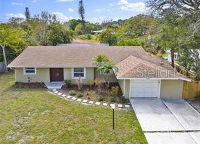 Property at 3306 Mayflower St, Sarasota, FL 34231, 3 beds, 2 baths